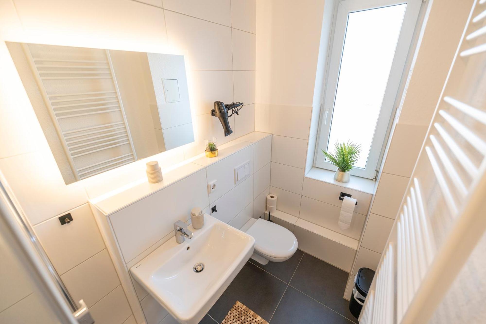 Rr - Central Apartment 80Qm - Balcony - Washer Magdeburg Exteriör bild